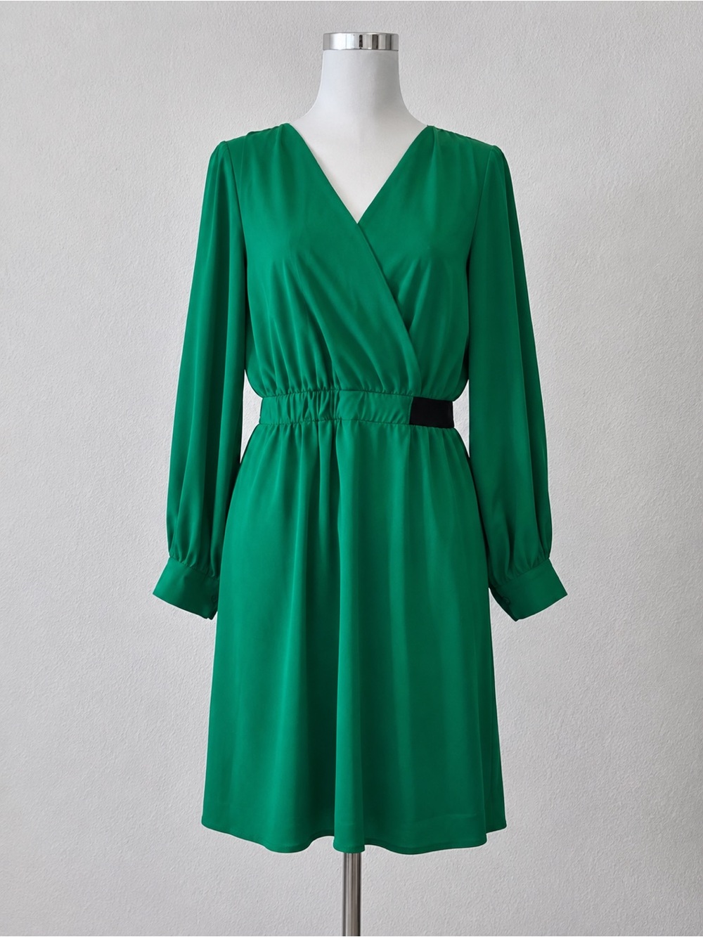 XOXO Emerald Green Faux-Wrap Long Sleeve Dress